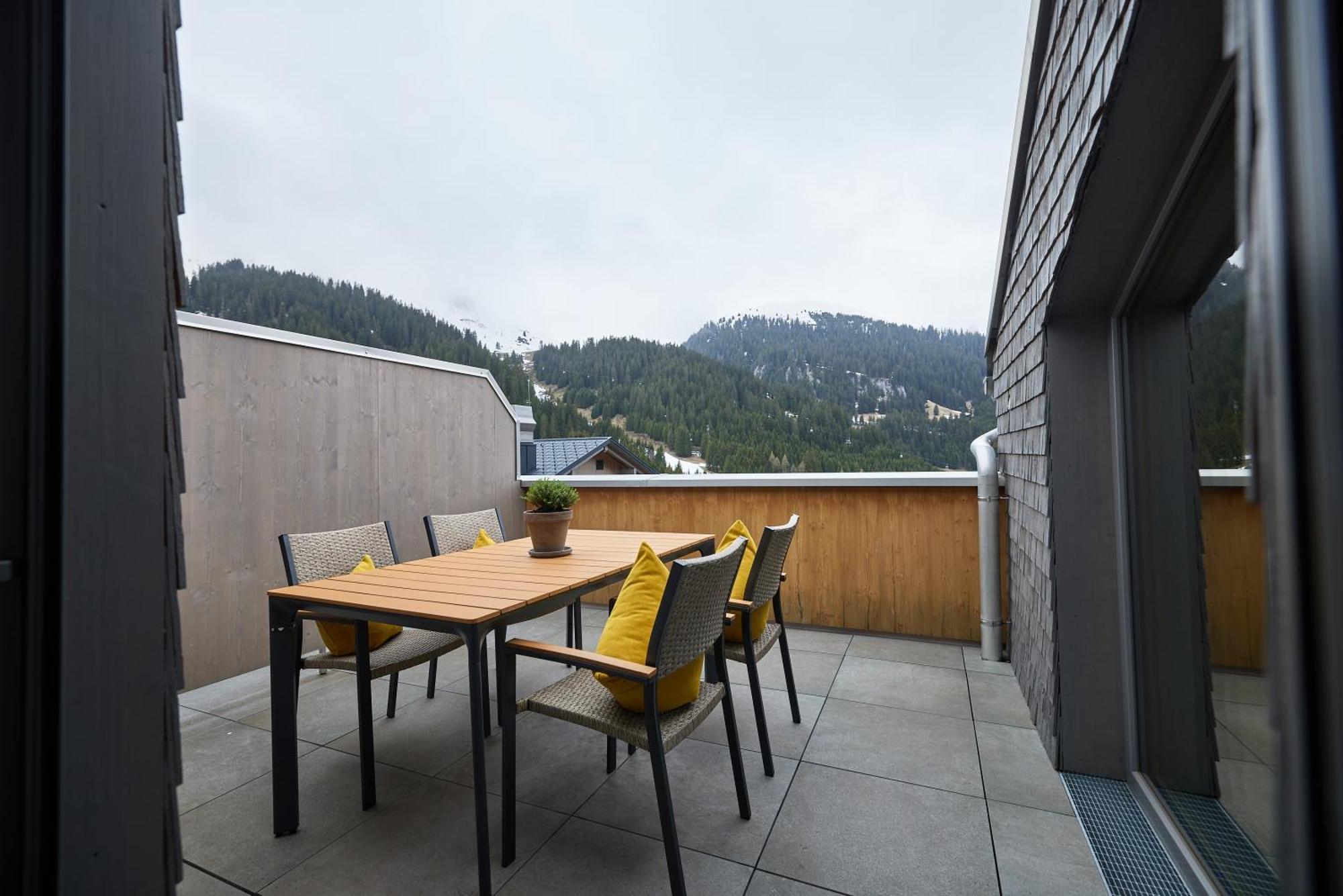 Camp Exklusiv - Alpin-Resort Montafon Haus 2 By Pferd Auf Wolke Gargellen Exteriör bild